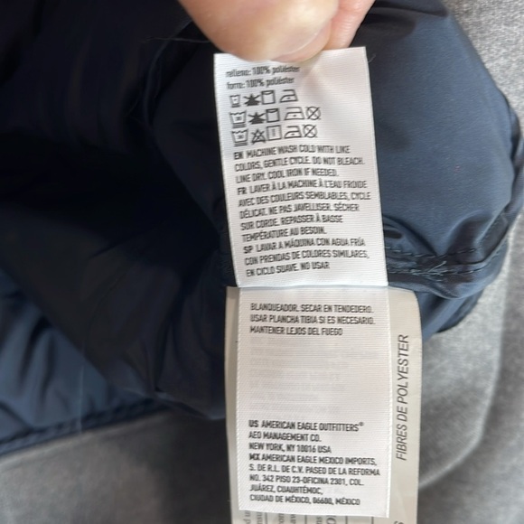 American Eagle Men’s Puffer Varsity Bomber Jacket Navy Blue Grey Lightweight XL - Picture 9 of 12